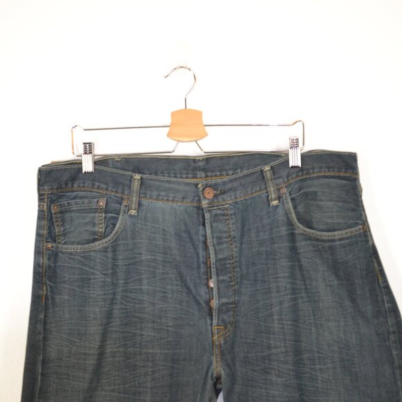 Levis 501 Denim Jeans Mens 40/32 Button Fly Big Mans 5 Pocket Straight Leg Pants - Picture 3 of 9